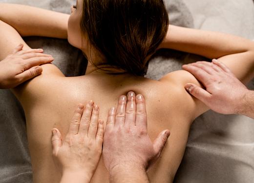 Services of Hotel Xaine Park